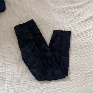 Black Camo leggings